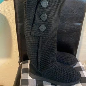 Ladies ugg boots new size 9